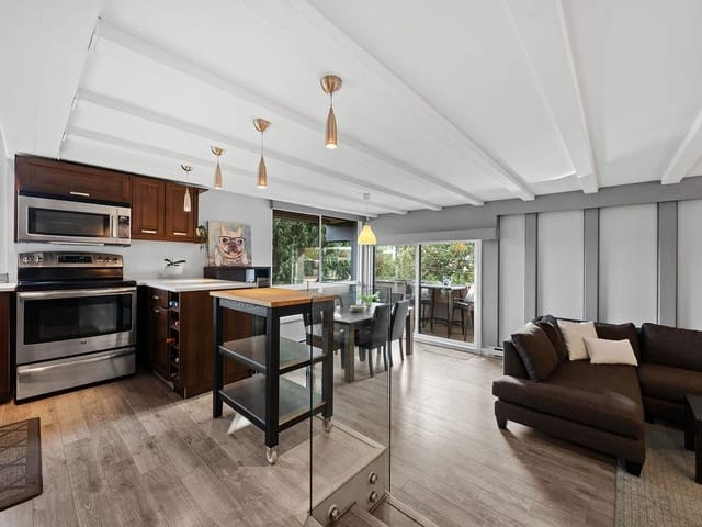 Apartment for sale in North Vancouver, North Vancouver, 201 341 Mahon Avenue, 263129692 | Realtylink.org