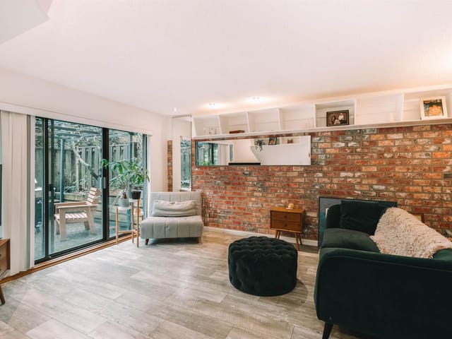 Apartment for sale in New Westminster, New Westminster, 8 365 Ginger Drive, 263129740 | Realtylink.org