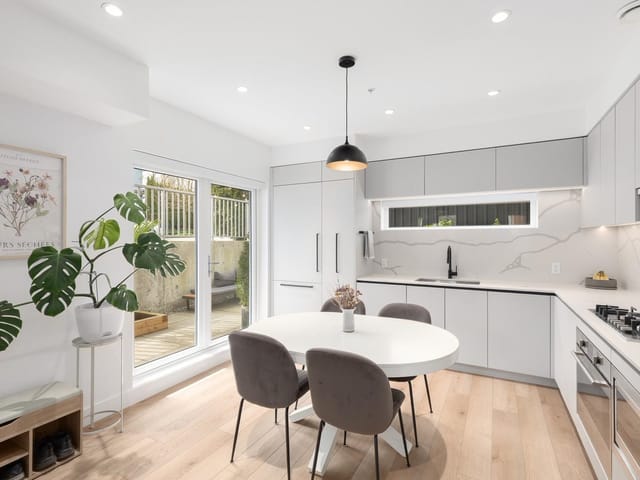 Townhouse for sale in Vancouver, Vancouver East, 101 239 E 16th Avenue, 263129785 | Realtylink.org