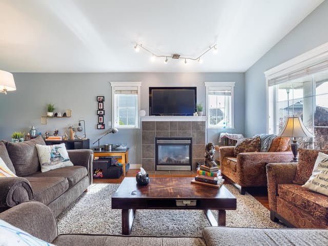 House for sale in Sechelt, Sunshine Coast, 5708 Louise Way, 263130001 | Realtylink.org