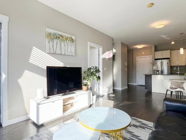 Apartment for sale in Surrey, South Surrey White Rock, 505 2855 156 Street, 263130038 | Realtylink.org