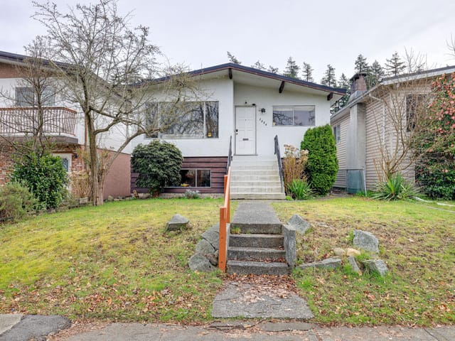 House for sale in Vancouver, Vancouver East, 5884 Ormidale Street, 263130079 | Realtylink.org