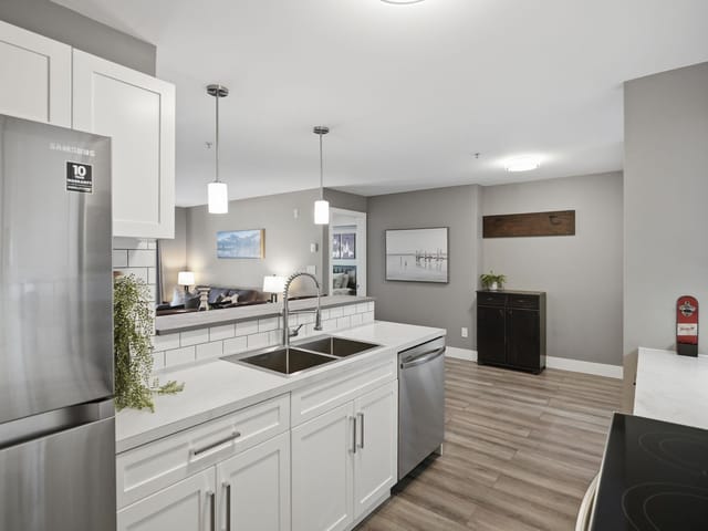Apartment for sale in Abbotsford, Abbotsford, 212 33960 Old Yale Road, 263130092 | Realtylink.org