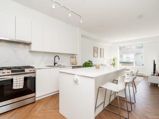 Apartment for sale in Port Moody, Port Moody, 425 3229 St Johns Street, 263130162 | Realtylink.org