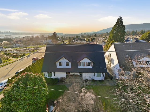 1/2 Duplex for sale in North Vancouver, North Vancouver, 1309 Mahon Avenue, 263130165 | Realtylink.org