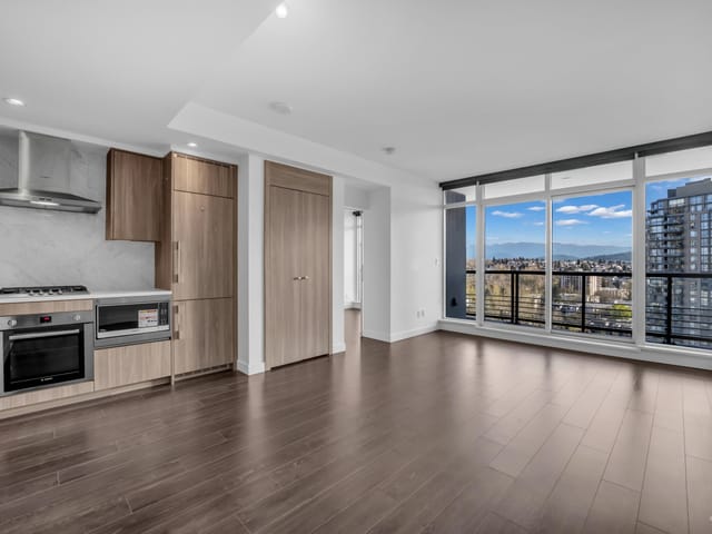 Apartment for sale in Burnaby, Burnaby North, 2009 4730 Lougheed Highway, 263130184 | Realtylink.org