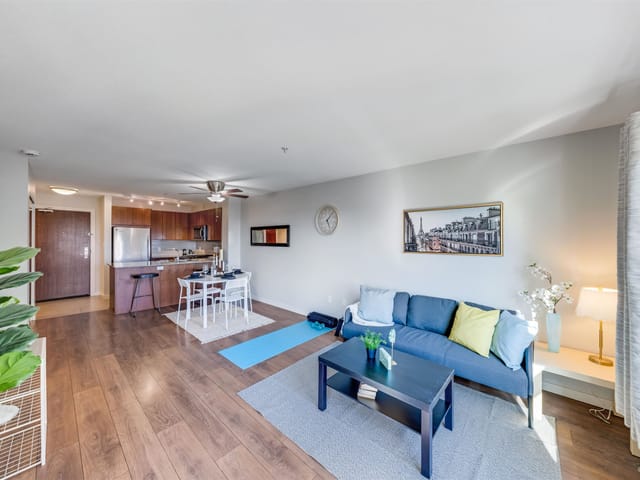 Apartment for sale in Burnaby, Burnaby South, 303 5889 Irmin Street, 263130229 | Realtylink.org