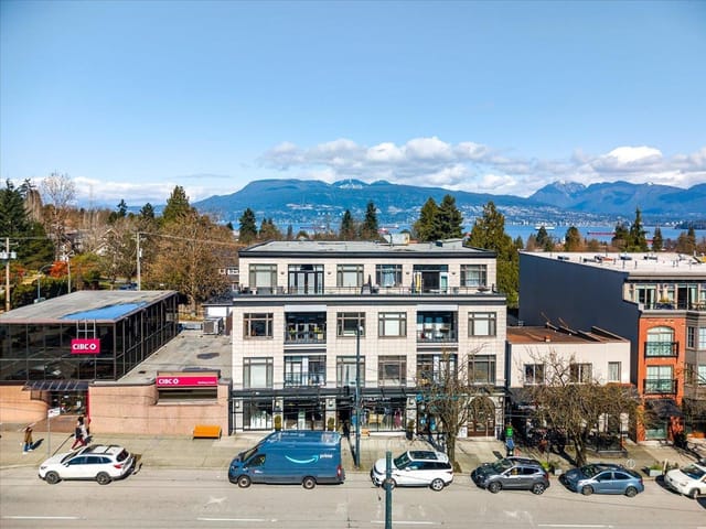 Apartment for sale in Vancouver, Vancouver West, 302 4479 W 10th Avenue, 263130294 | Realtylink.org