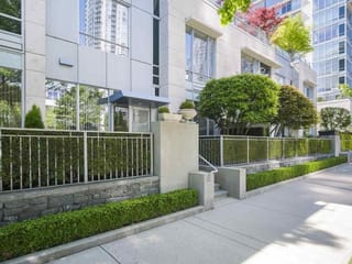 Townhouse for sale in Vancouver, Vancouver West, 410 Beach Crescent, 263130341 | Realtylink.org