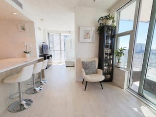 Apartment for sale in Richmond, Richmond, 1001 8611 Hazelbridge Way, 263130346 | Realtylink.org