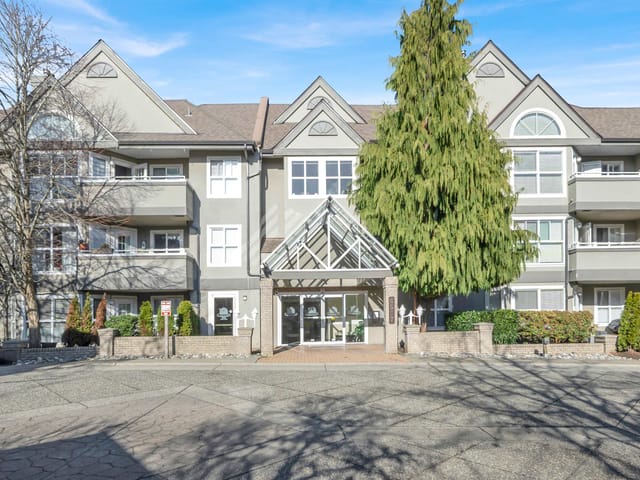 Apartment for sale in Surrey, Surrey, 212 6557 121 Street, 263130482 | Realtylink.org