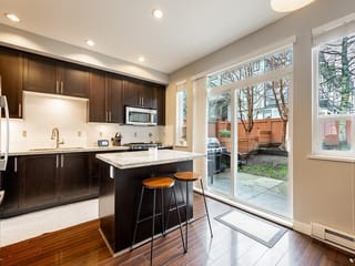 Townhouse for sale in Surrey, South Surrey White Rock, 8 2929 156 Street, 263130520 | Realtylink.org