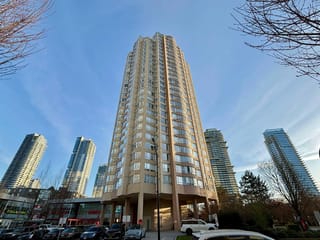 Apartment for sale in Burnaby, Burnaby South, 1806 6220 McKay Avenue, 263130527 | Realtylink.org