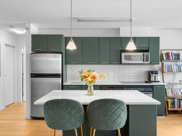 Apartment for sale in Vancouver, Vancouver West, 310 1155 Seymour Street, 263130530 | Realtylink.org
