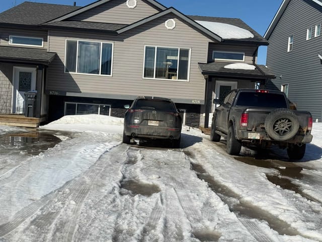 1/2 Duplex for sale in Fort St. John, Fort St. John, 8718 74 Street, 263130579 | Realtylink.org