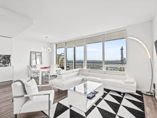 Apartment for sale in Burnaby, Burnaby North, 5303 1955 Alpha Way, 263130582 | Realtylink.org