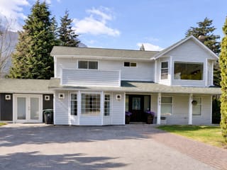 House for sale in Brackendale, Squamish, 41873 Faith Road, 263130620 | Realtylink.org