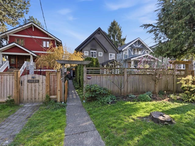 1/2 Duplex for sale in Vancouver, Vancouver West, 3428 W 7th Avenue, 263130646 | Realtylink.org