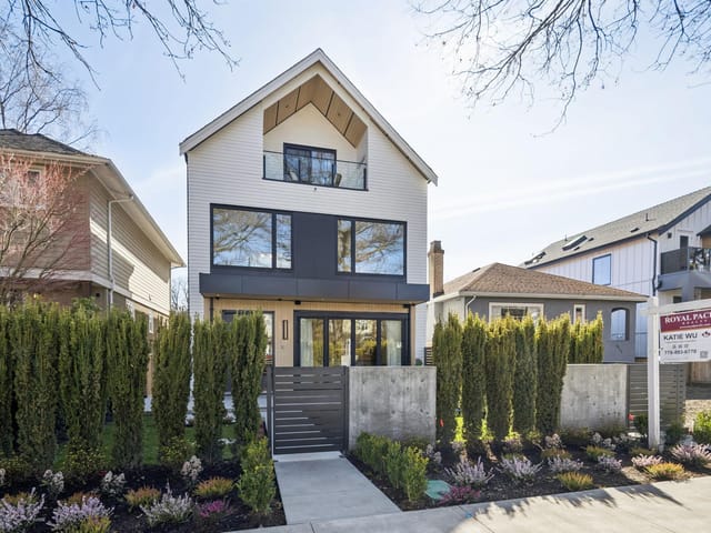 1/2 Duplex for sale in Vancouver, Vancouver West, 2 3036 W 13th Avenue, 263130666 | Realtylink.org