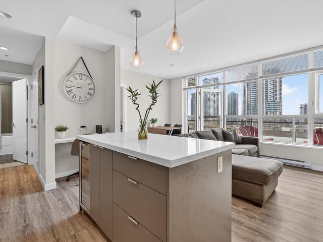 Apartment for sale in Coquitlam, Coquitlam, 707 711 Breslay Street, 263130670 | Realtylink.org