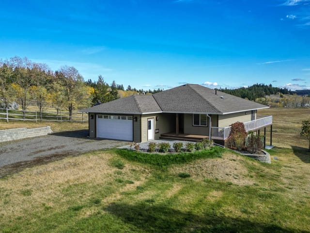 House for sale in 108 Mile Ranch, 100 Mile House, 5072 Block Drive, 263130737 | Realtylink.org