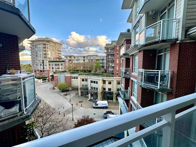 Apartment for sale in Vancouver, Vancouver East, 516 4028 Knight Street, 263130779 | Realtylink.org
