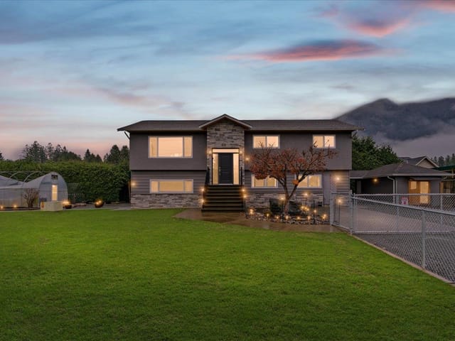 House for sale in Rosedale, Chilliwack, 52464 Yale Road, 263130796 | Realtylink.org