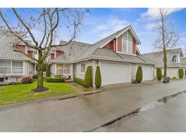 Townhouse for sale in Surrey, Cloverdale, 117 16995 64 Avenue, 263130888 | Realtylink.org