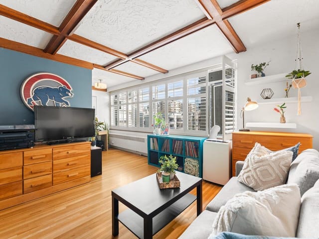 Apartment for sale in Vancouver, Vancouver West, 304 1975 Pendrell Street, 263130965 | Realtylink.org