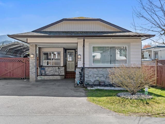 Manufactured Home for sale in Sardis - Chwk River Valley, Sardis, 32 46511 Chilliwack Lake Road, 263130985 | Realtylink.org