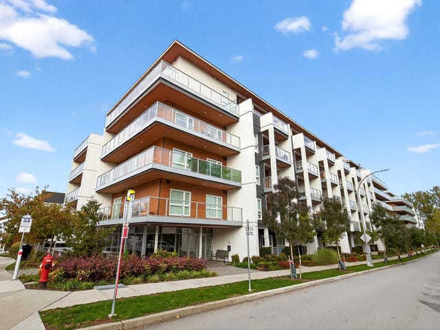 Apartment for sale in Langley, Langley, A209 8447 202 Street, 263131133 | Realtylink.org