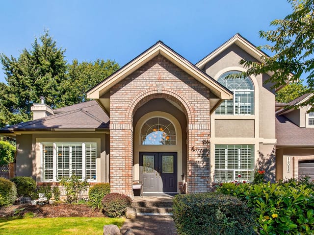 House for sale in Surrey, South Surrey White Rock, 14055 29a Avenue, 263131231 | Realtylink.org