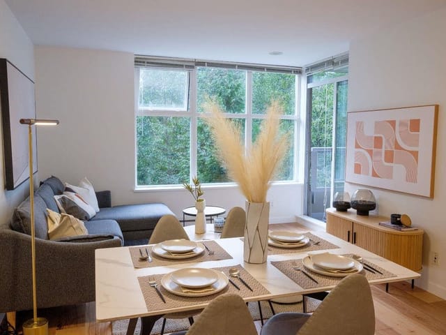 Apartment for sale in Burnaby, Burnaby North, 403 9232 University Crescent, 263131271 | Realtylink.org