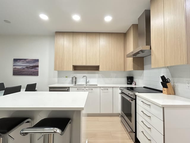 Apartment for rent in Burnaby, Burnaby North, 212 5460 Broadway, 263131458 | Realtylink.org