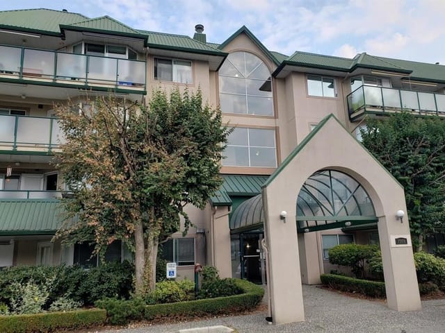 Apartment for sale in Abbotsford, Abbotsford, 208 2960 Trethewey Street, 263131480 | Realtylink.org