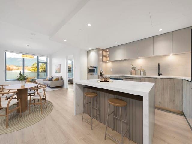 Apartment for sale in West Vancouver, North Vancouver, 307 755 Harbourside Drive, 263131481 | Realtylink.org