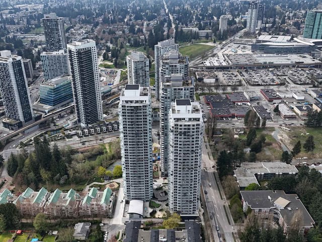 Apartment for sale in Surrey, North Surrey, 2106 13768 100 Avenue, 263131514 | Realtylink.org