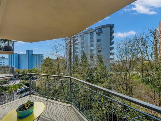 Apartment for sale in West Vancouver, West Vancouver, 404 1930 Marine Drive, 263131530 | Realtylink.org