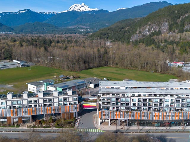 Apartment for sale in Squamish, Squamish, 420 38362 Buckley Avenue, 263131542 | Realtylink.org