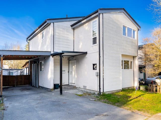 House for sale in Surrey, Surrey, 13941 80a Avenue, 263131558 | Realtylink.org