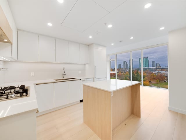 Apartment for sale in Surrey, North Surrey, 808 13573 98a Avenue, 263131625 | Realtylink.org