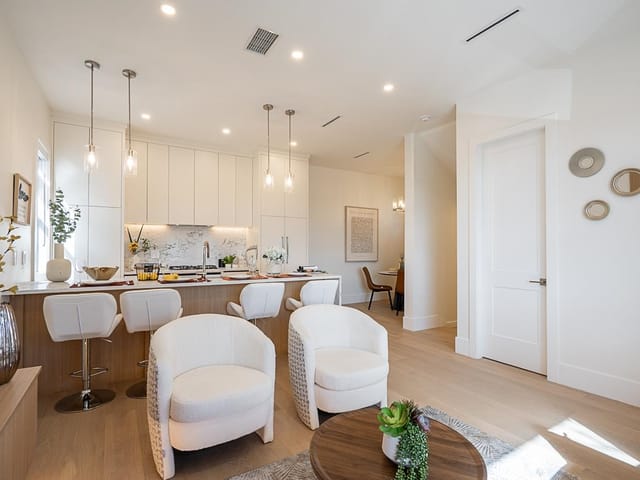 1/2 Duplex for sale in Burnaby, Burnaby North, 2 4875 Albert Street, 263131643 | Realtylink.org
