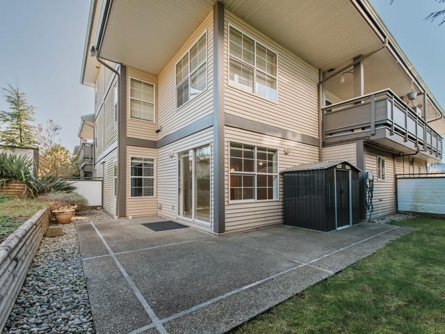 Apartment for sale in Gibsons, Sunshine Coast, 35 689 Park Road, 263131654 | Realtylink.org