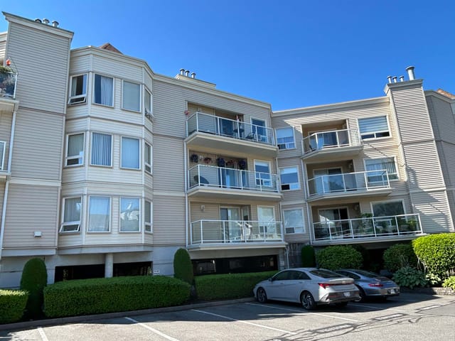 Apartment for sale in Surrey, Surrey, 305 9295 122 Street, 263131690 | Realtylink.org