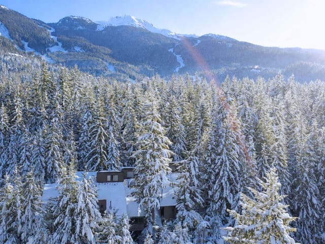 Townhouse for sale in Whistler, Whistler, 32 2301 Whistler Road, 263131762 | Realtylink.org