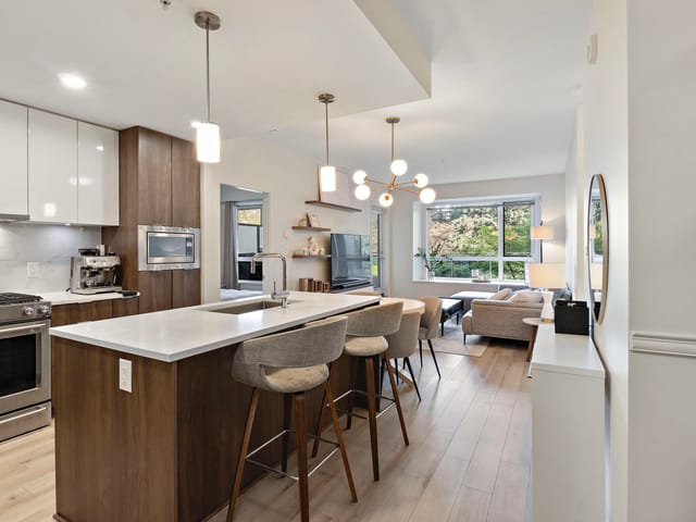 Apartment for sale in Burnaby, Burnaby North, 214 2188 Madison Avenue, 263131886 | Realtylink.org