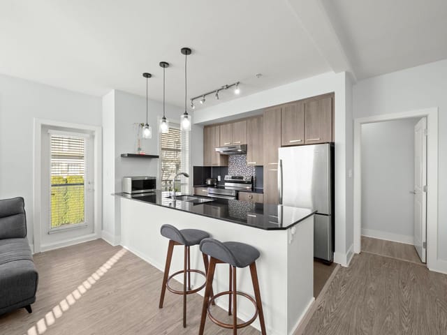 Apartment for sale in Surrey, Surrey, 222 15956 86a Avenue, 263131912 | Realtylink.org