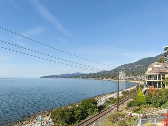 Apartment for sale in West Vancouver, West Vancouver, 203 2190 Argyle Avenue, 263131943 | Realtylink.org