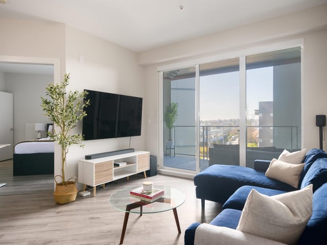 Apartment for sale in Burnaby, Burnaby North, 303 1768 Gilmore Avenue, 263132097 | Realtylink.org