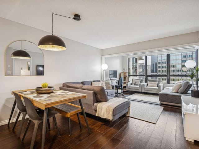 Apartment for sale in Vancouver, Vancouver West, 2205 938 Smithe Street, 263132155 | Realtylink.org